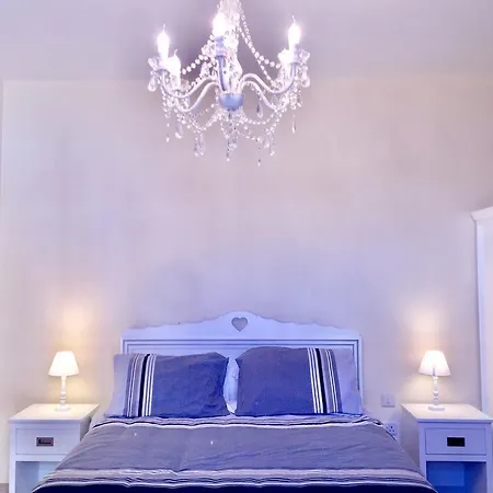 Luciano - Self Catering Appartement La Valette