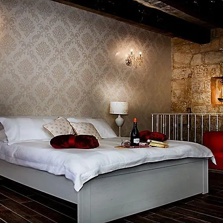 Luciano - Self Catering La Valette