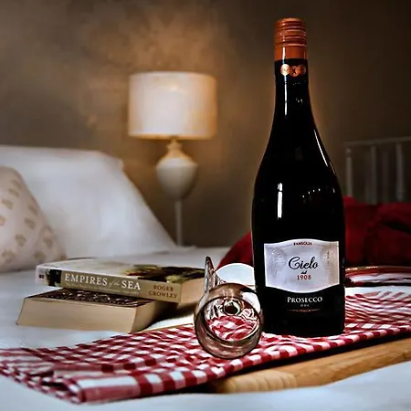 Luciano - Self Catering Apartament